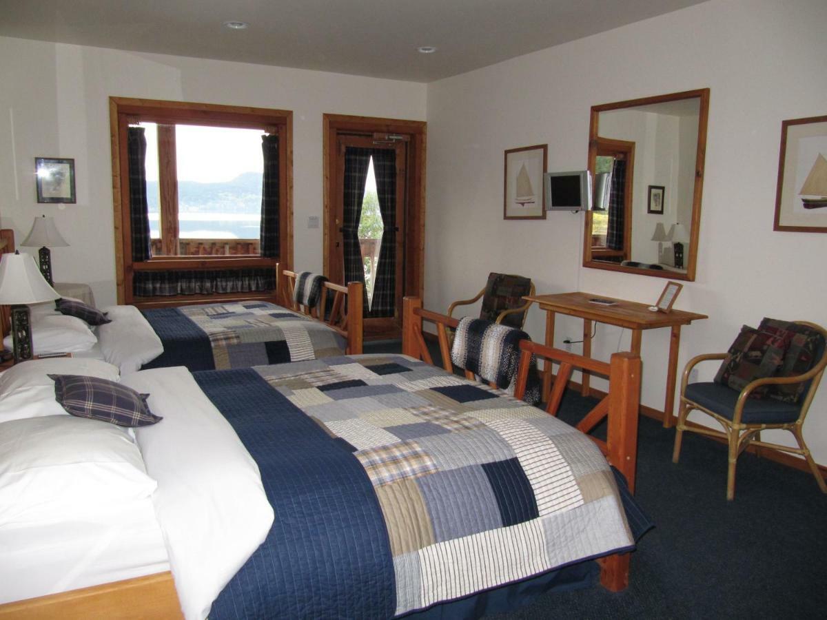 Arbutus Cove Guesthouse Metchosin Екстериор снимка